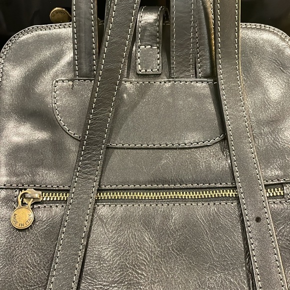 Time Resistance Backpack with golden/copper hardware - Picture 3 of 14